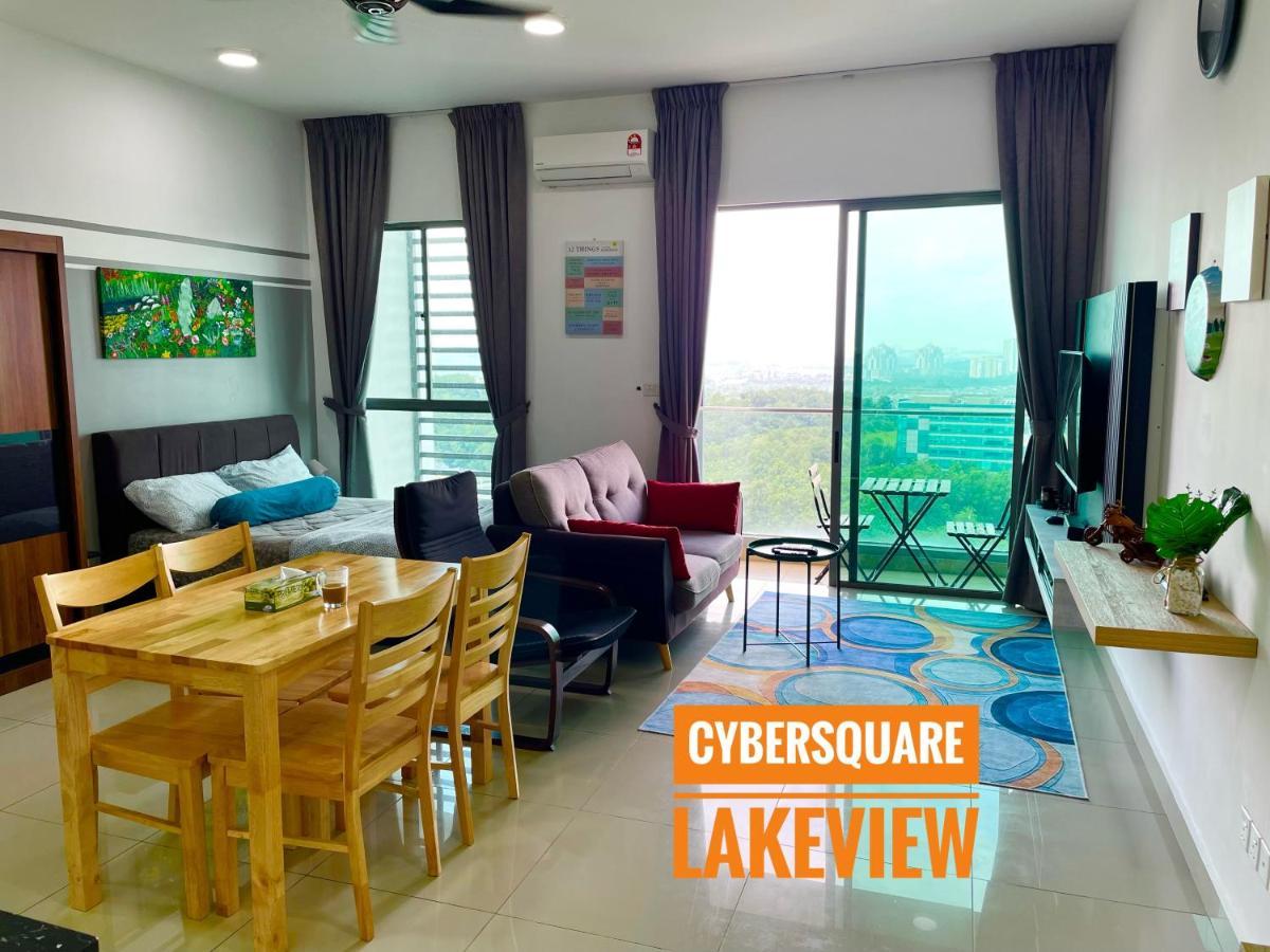 Cybersquare Lakeview With Netflix And Disney Hotstar Cyberjaya Buitenkant foto