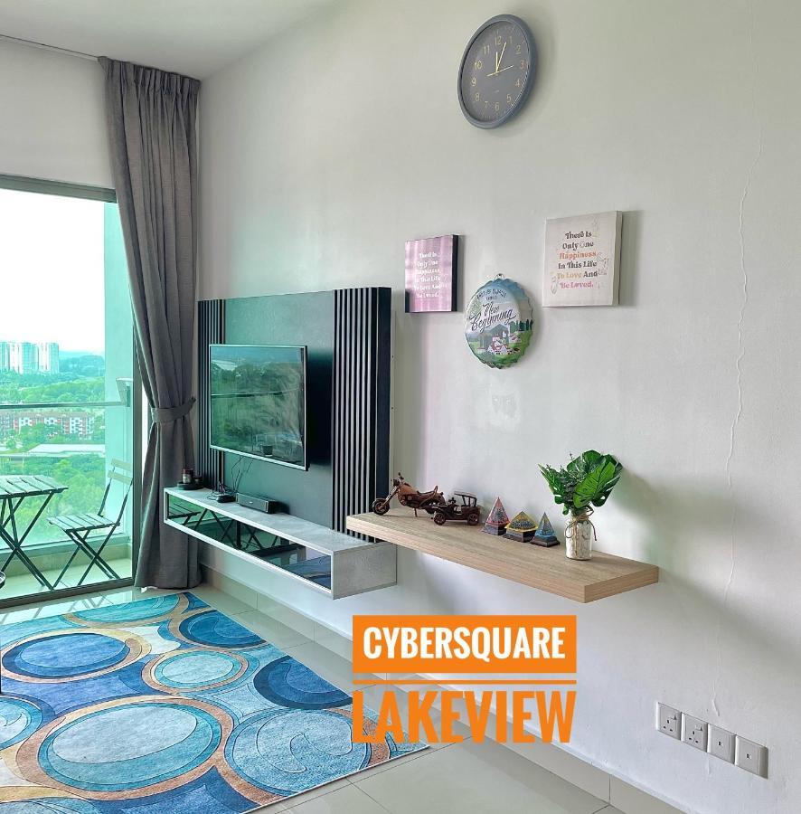 Cybersquare Lakeview With Netflix And Disney Hotstar Cyberjaya Buitenkant foto