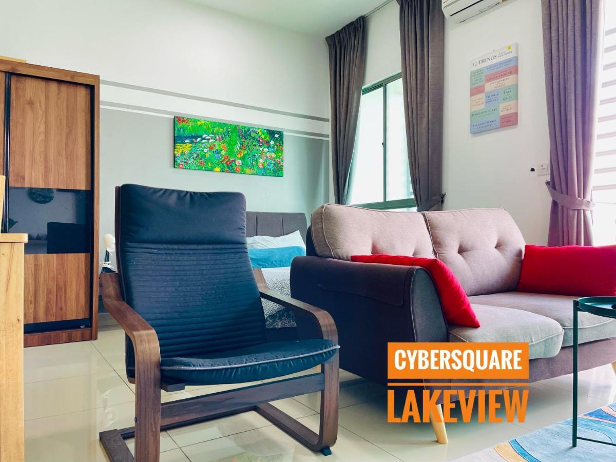 Cybersquare Lakeview With Netflix And Disney Hotstar Cyberjaya Buitenkant foto