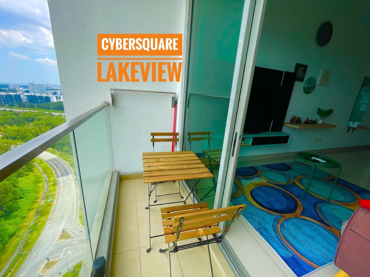 Cybersquare Lakeview With Netflix And Disney Hotstar Cyberjaya Buitenkant foto